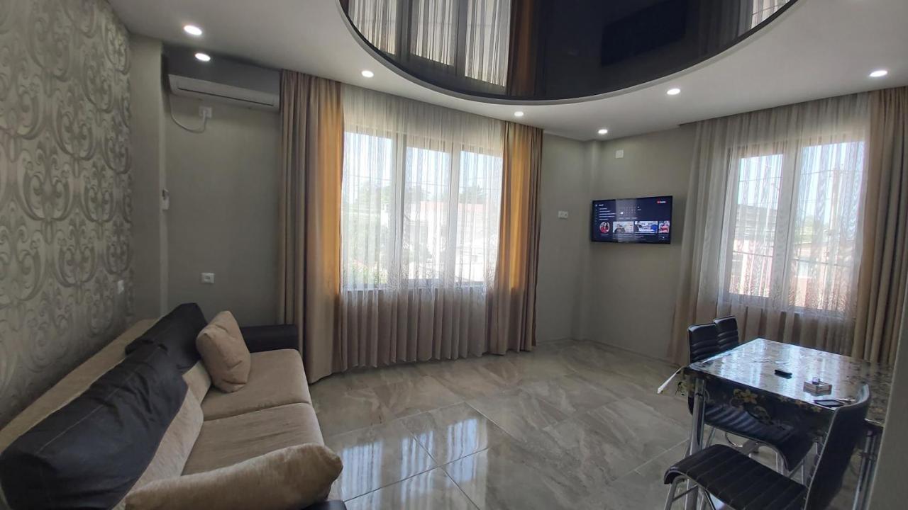 Andrea Villa Batumi Exterior photo